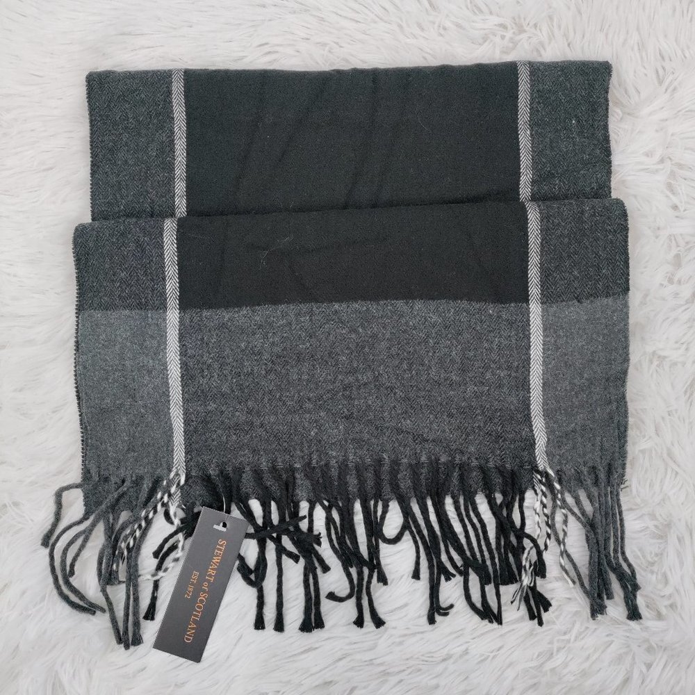 New Stewart of Scotland Plaid Solid Fringe Hem Scarves Scarf One Size Women Gray